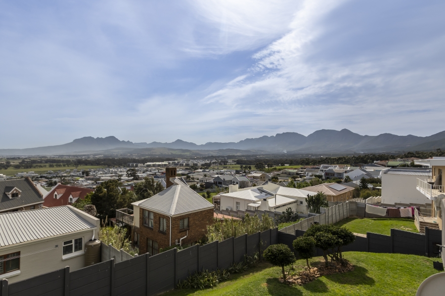 3 Bedroom Property for Sale in Mansfield Western Cape